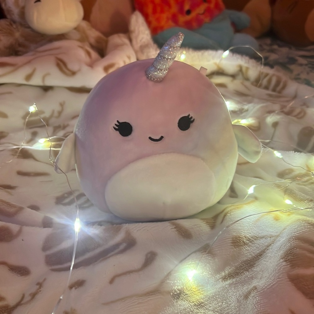 NWOT 5”— Marionovella the Narwhal Squishmallow